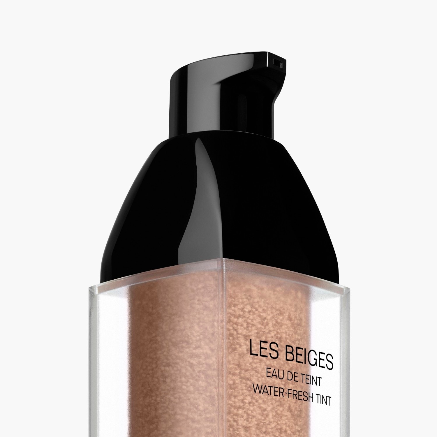 LES BEIGES AGUA DE MAQUILLAJE. AGUA DE MAQUILLAJE FRESCA CON MICROBURBUJAS DE PIGMENTOS. EFECTO PIEL NATURAL. EFECTO SALUDABLE NATURAL Y LUMINOSO.